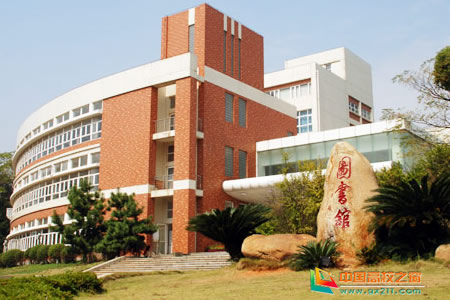 江西科技师范学院图书馆